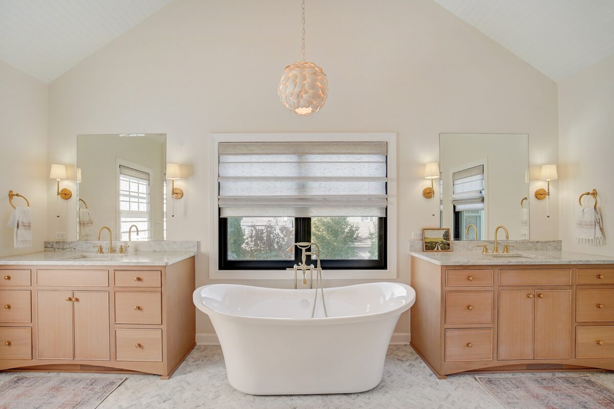 Whitefish Bay Bathroom Remodeling Contractors