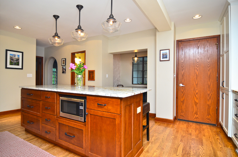 Remodeled Kitchen in Milwaukee Home