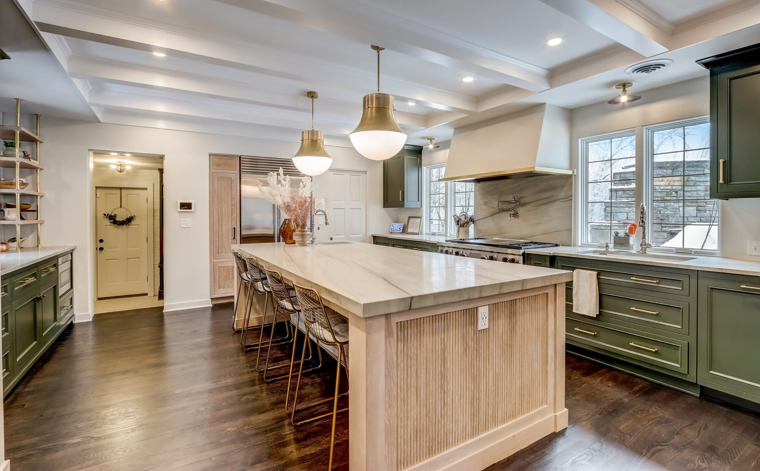 Kitchen Design Layout for Entertainment Milwaukee