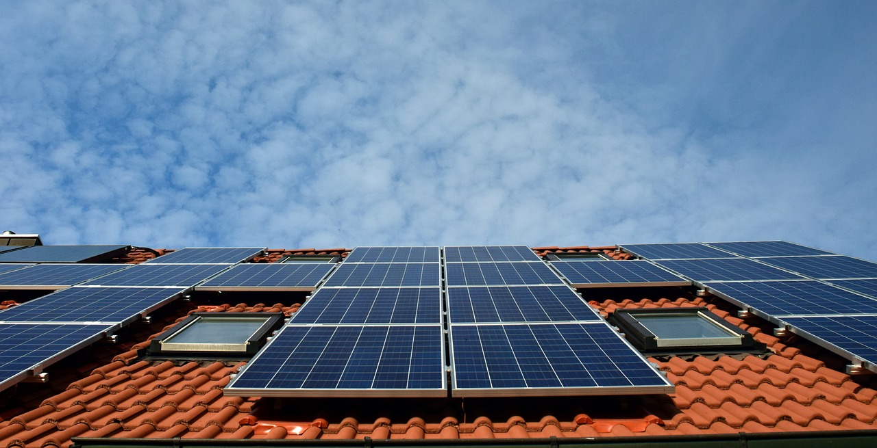 Solar Panels for Sustainable Home Design