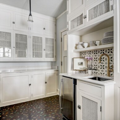 Wahl Avenue Kitchen 35 Storage Solutions for Milwaukee Kitchen Remodel